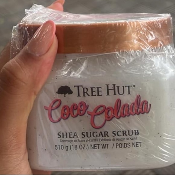 Coco Colada Shea Sugar Scrub - Cream - Picture 3 of 3